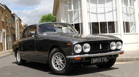 Bristol 411: front three quarter static, silver paint
