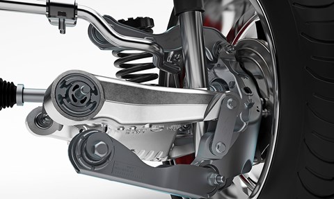 Rear suspension: 35% stiffer than Macan’s, for precision handling  