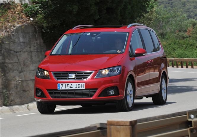 SEAT Alhambra (2010 - 2020) used car review, Car review