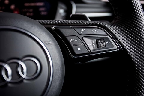 Steering wheel controls on our Audi RS5 Coupe
