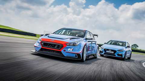 It's Hyundai i30N TCR vs i30N Performance road car