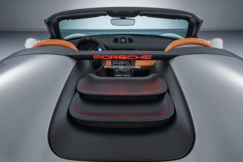 Plexiglass wind deflector stops the Porsche 911 Speedster interior getting too wind blown