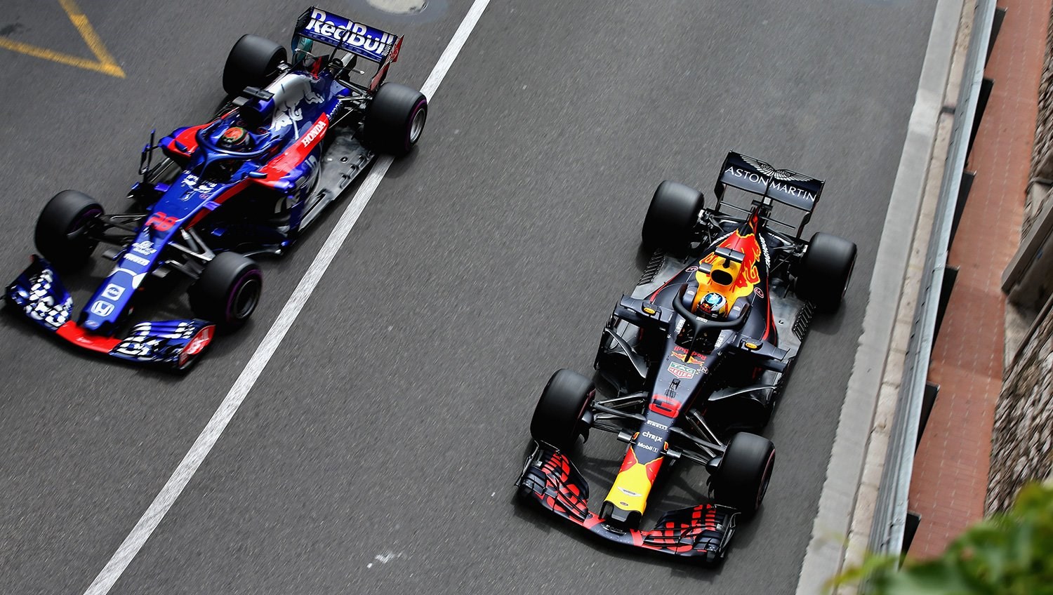 hvorfor ikke legetøj Spytte ud Red Bull will use Honda F1 engines next year | CAR Magazine