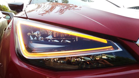 Seat Arona headlamps, day-running lights and turn indicators