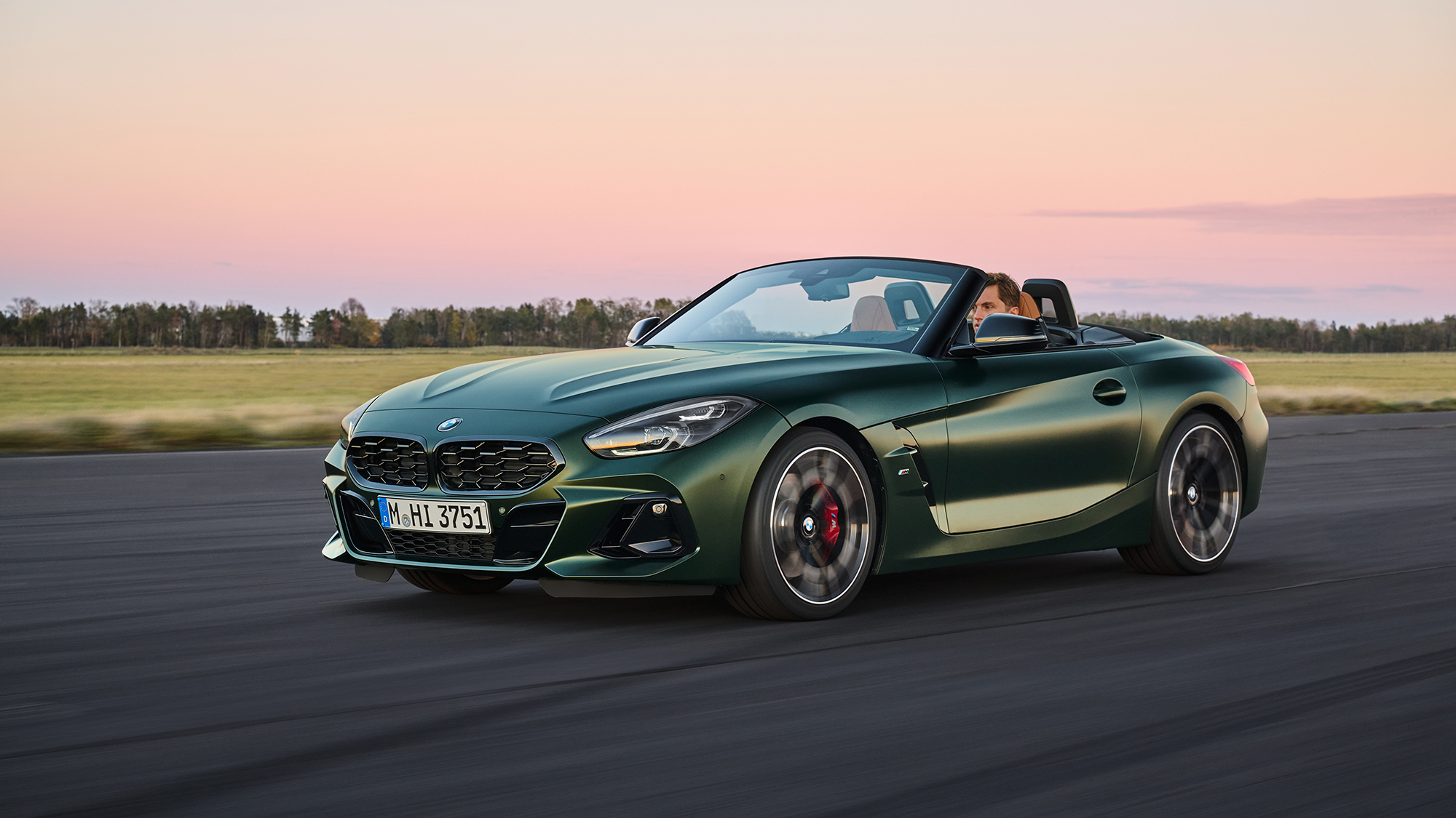 BMW Z4: roadster given a manual gearbox