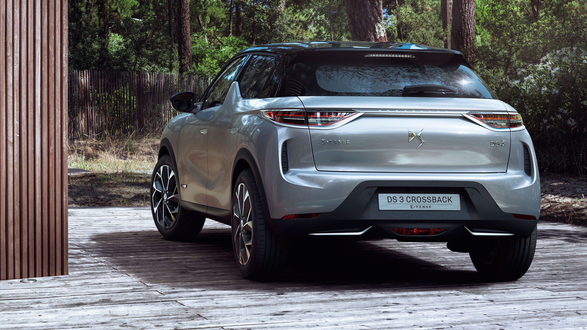 DS DS 3 CROSSBACK E-TENSE Review 2023, Performance & Pricing
