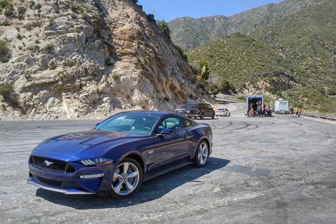 road trip usa ford mustang