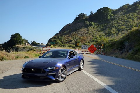 road trip usa ford mustang