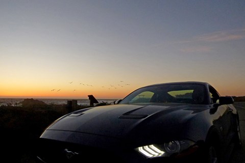 road trip usa ford mustang