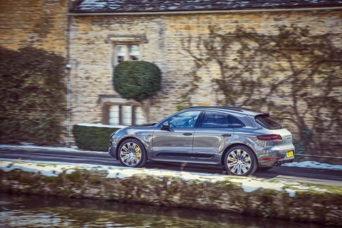 Porsche Macan Turbo Performance Pack