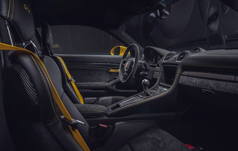 Porsche 718 Cayman GT4 interior
