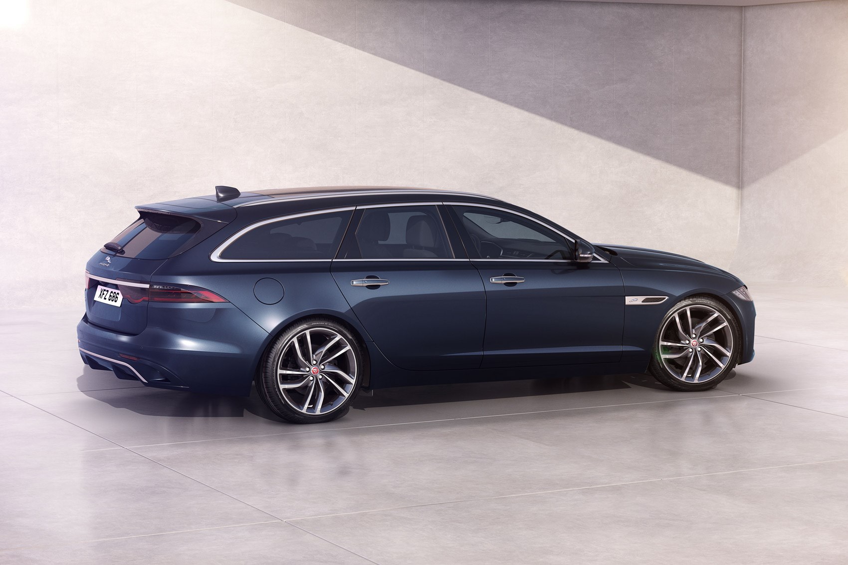 New-look Jaguar XF saloon and Sportbrake arrives with lower entry price
