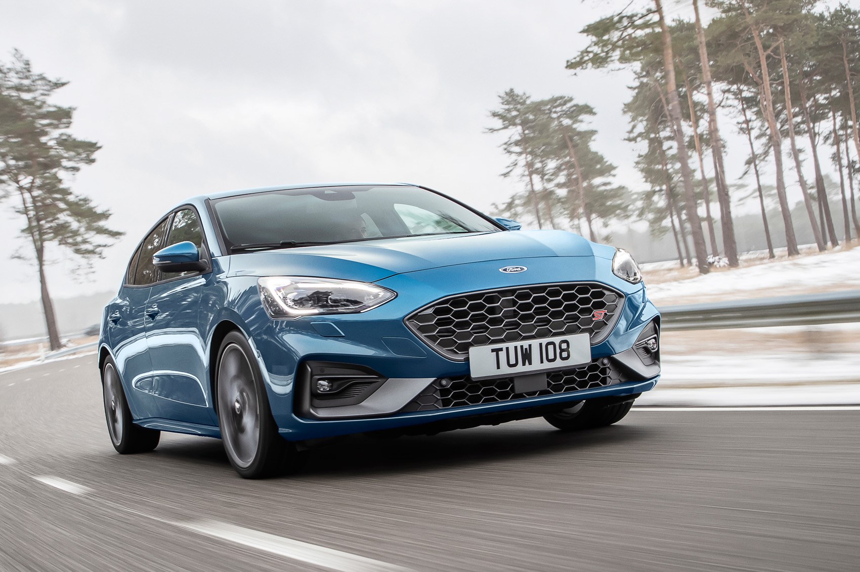 Ford Focus ST: hot hatch gets an auto 'box