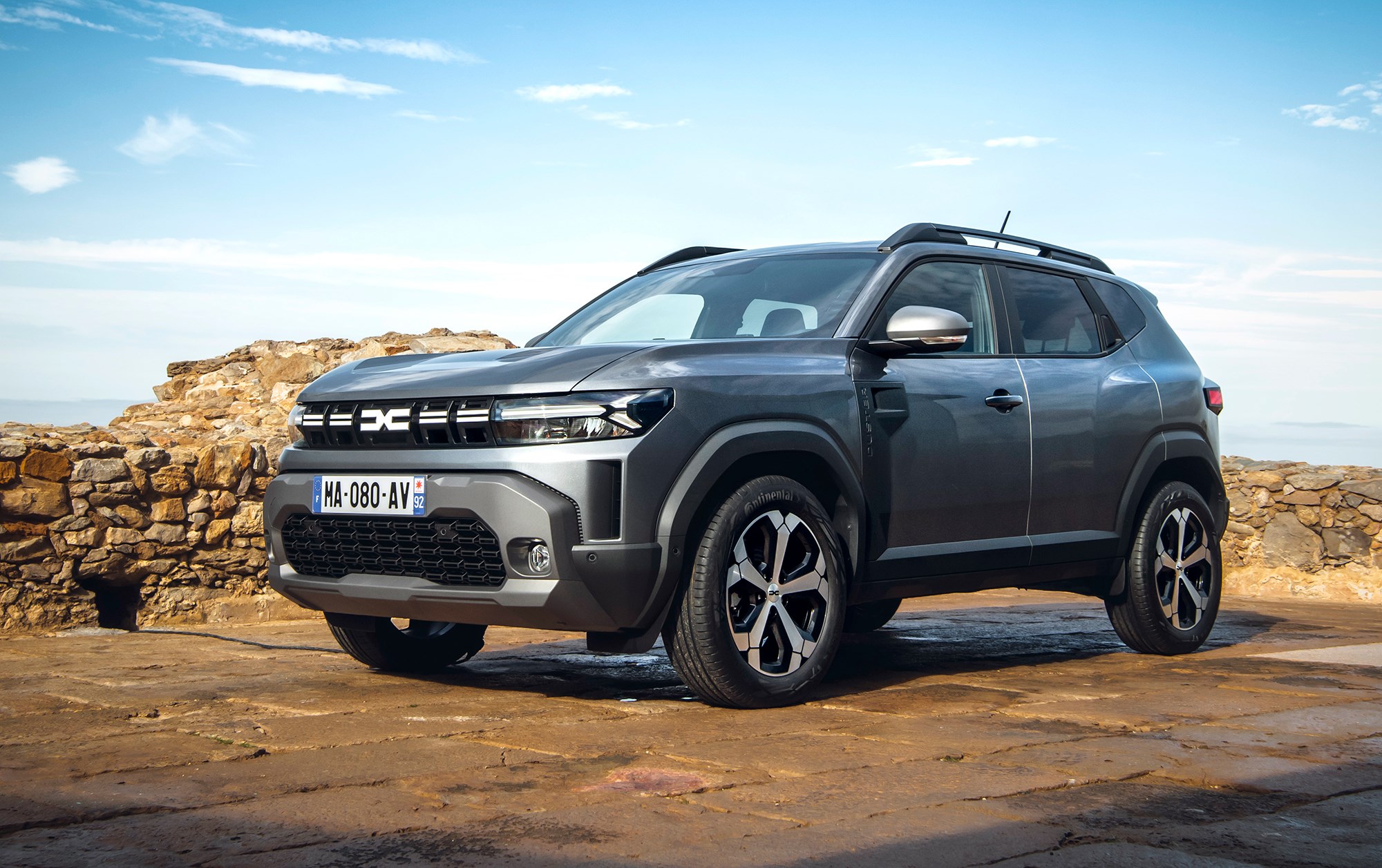 Dacia Duster review: 2023 facelift still a rugged bargain