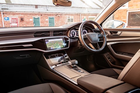 Audi A6 Avant LTT interior