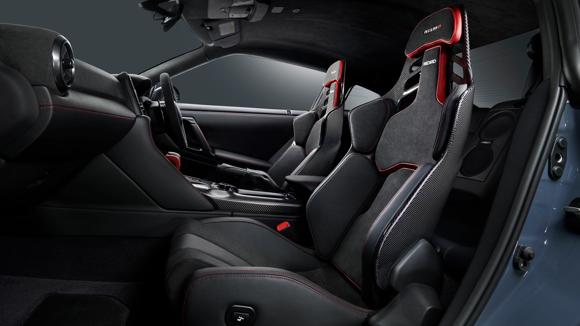 2023 Nissan GT-R NISMO - Interior and Features 