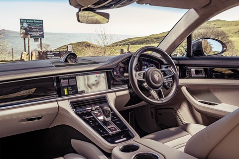 Panamera interior