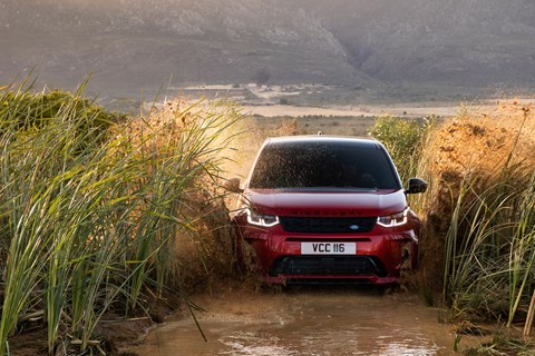 Discovery Sport wading