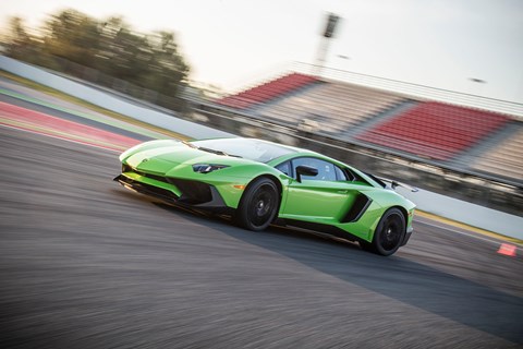 aventador sv