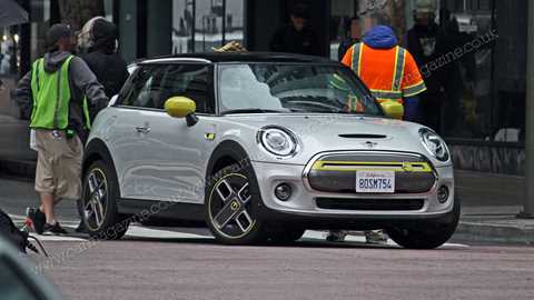 Mini Cooper S E: electric EV spotted