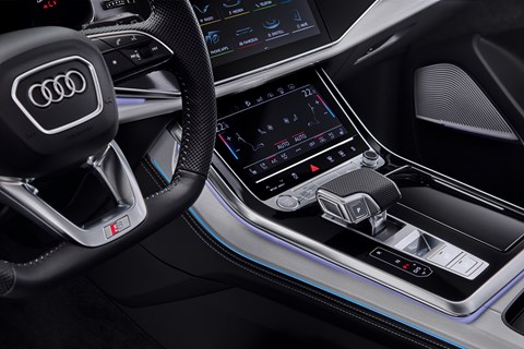 Audi Q7 facelift interior