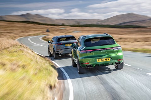 Macan rear tracking