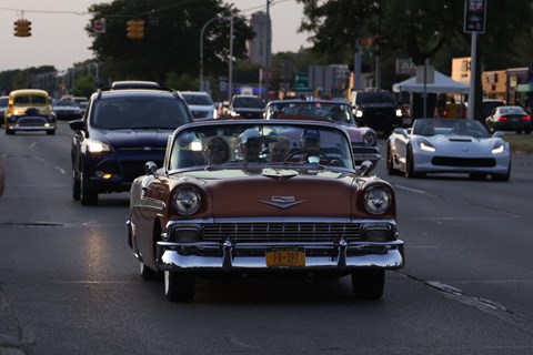 Woodward Dream Cruise dusk