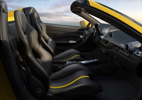 Ferrari F8 Spider interior