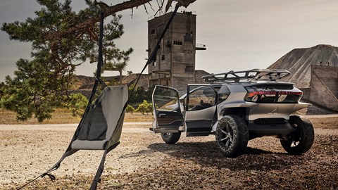 2019 Audi AI Trail, hammock chair