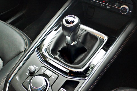 Mazda CX-5 gearshift