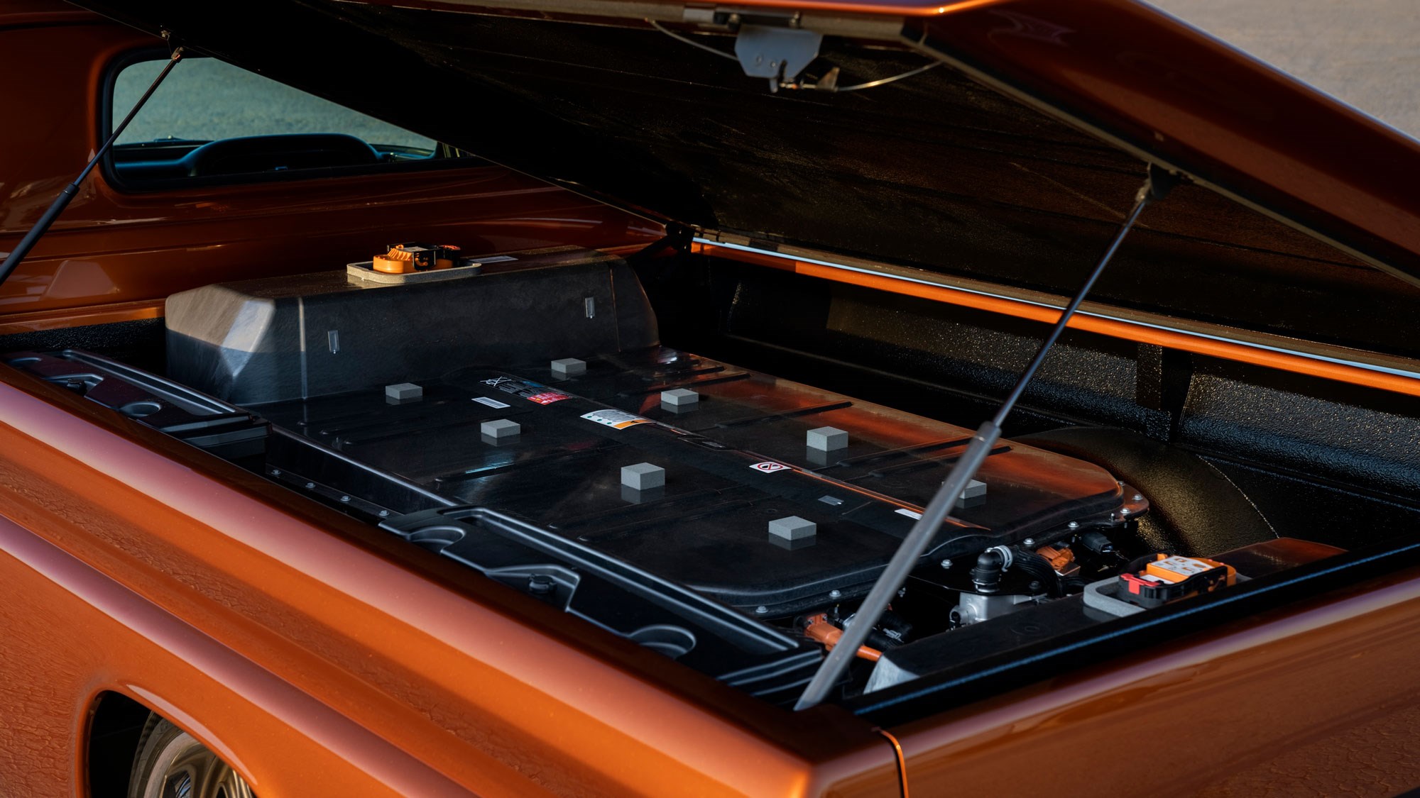 GM Performance reveals 'EV a box' crate motor | CAR Magazine