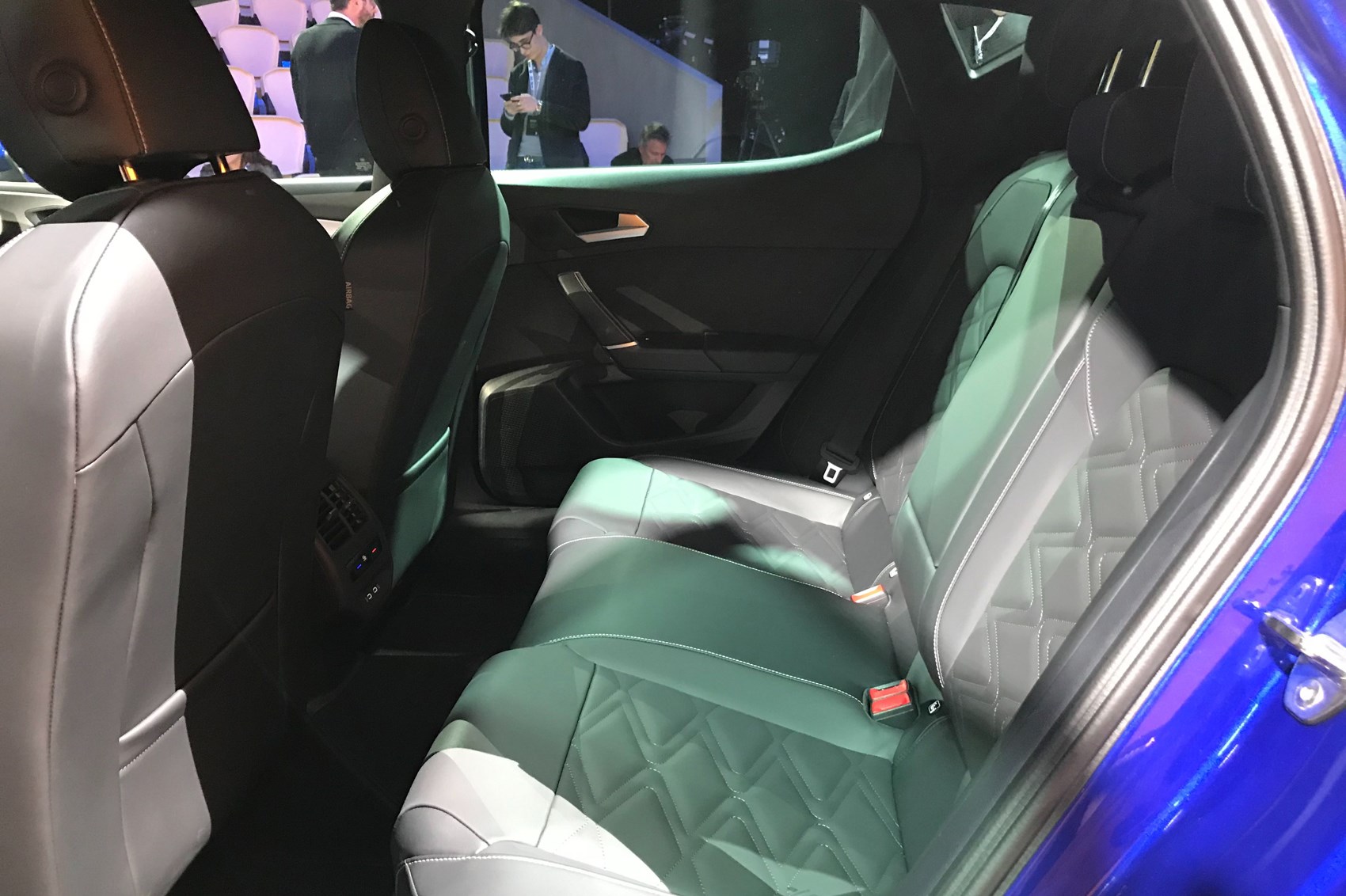 Seat launches 2020 Leon Mk4 - Scotcars