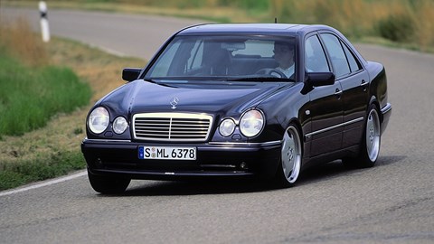 Mercedes-Benz E55 AMG, driving