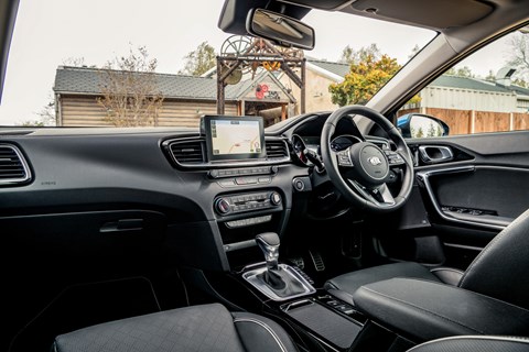 Kia Ceed interior 2019