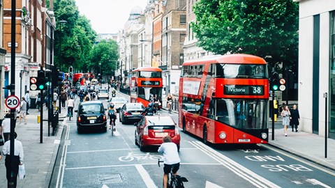London traffic, taxis and busses