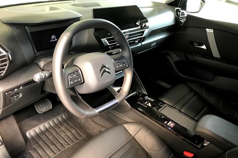Citroen C4 (2020) interior