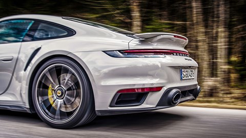 Porsche 911 Turbo S spoiler