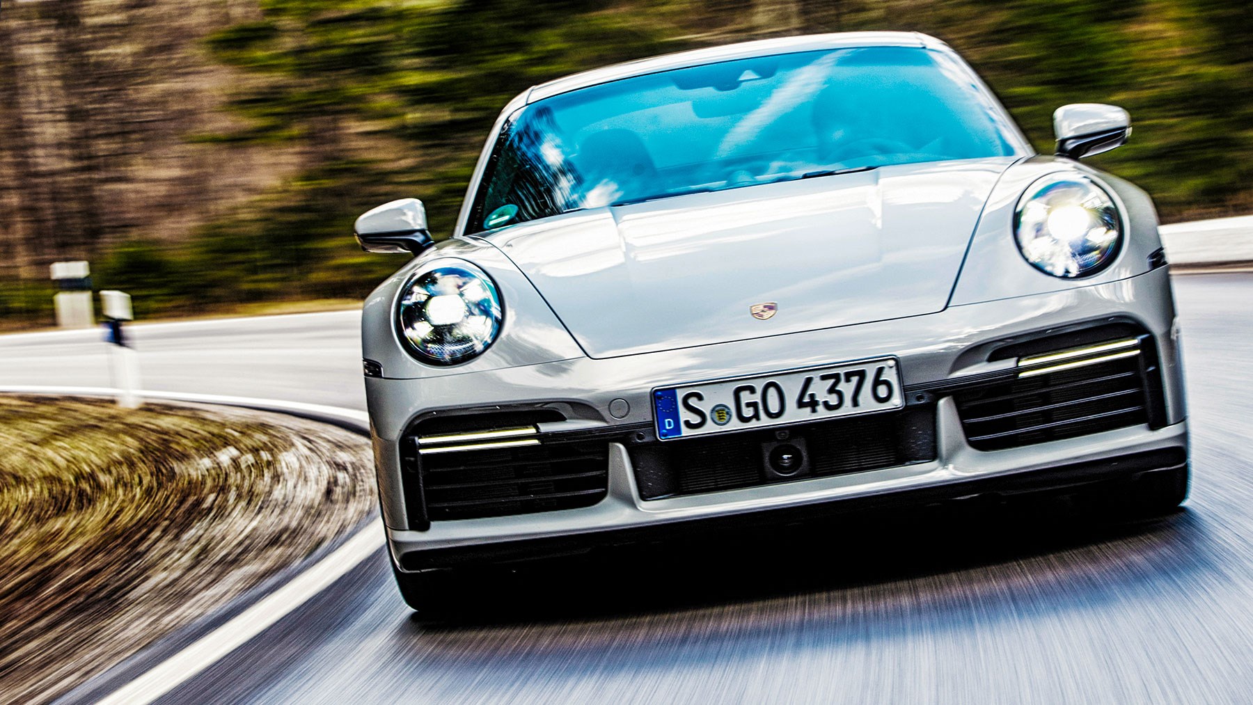2021 Porsche 911 Turbo review - Drive