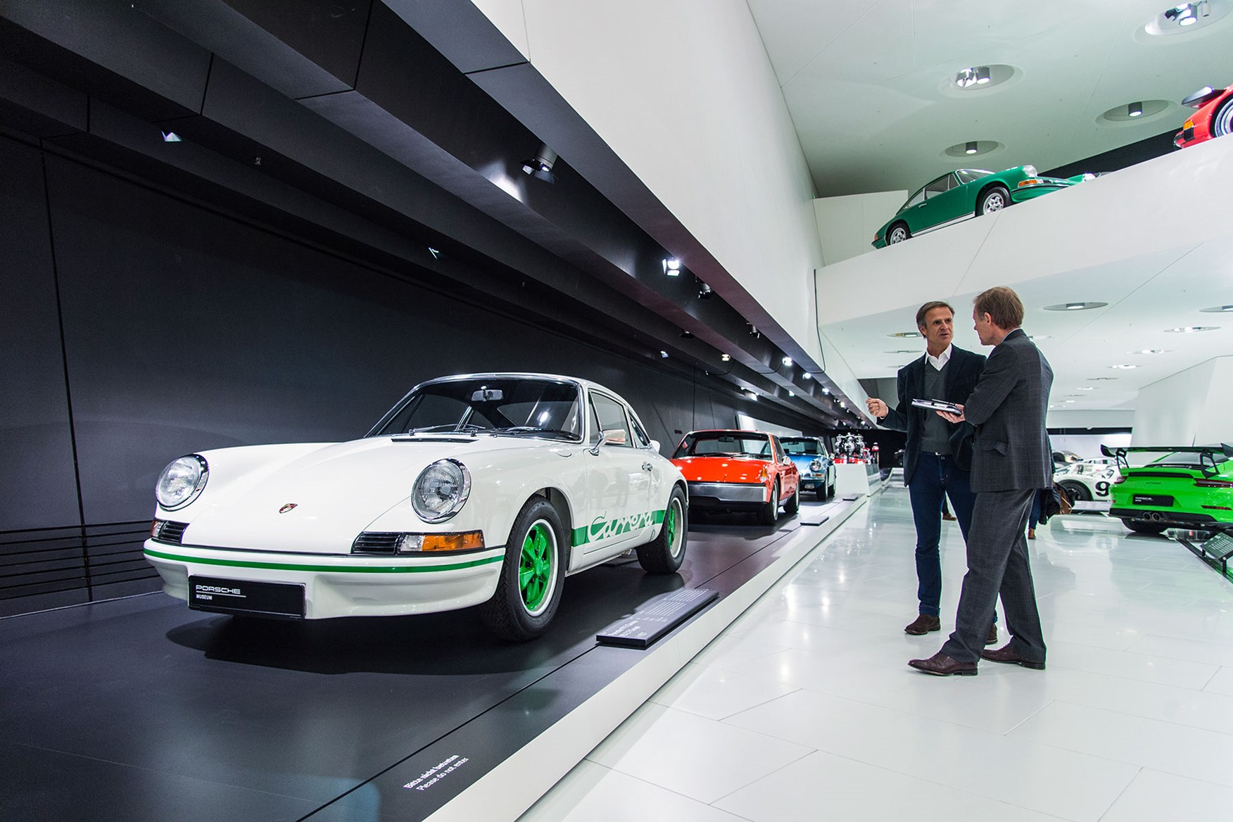 Porsche Museum: a guided tour by the head of design Michael Mauer