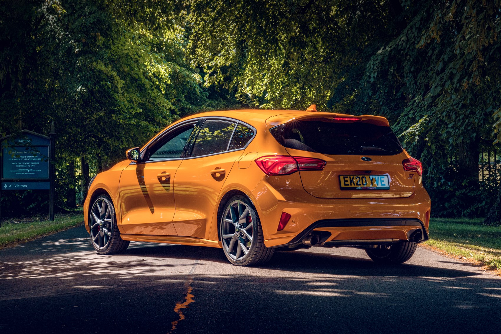 Road test review Ford Focus ST  Stuffconz