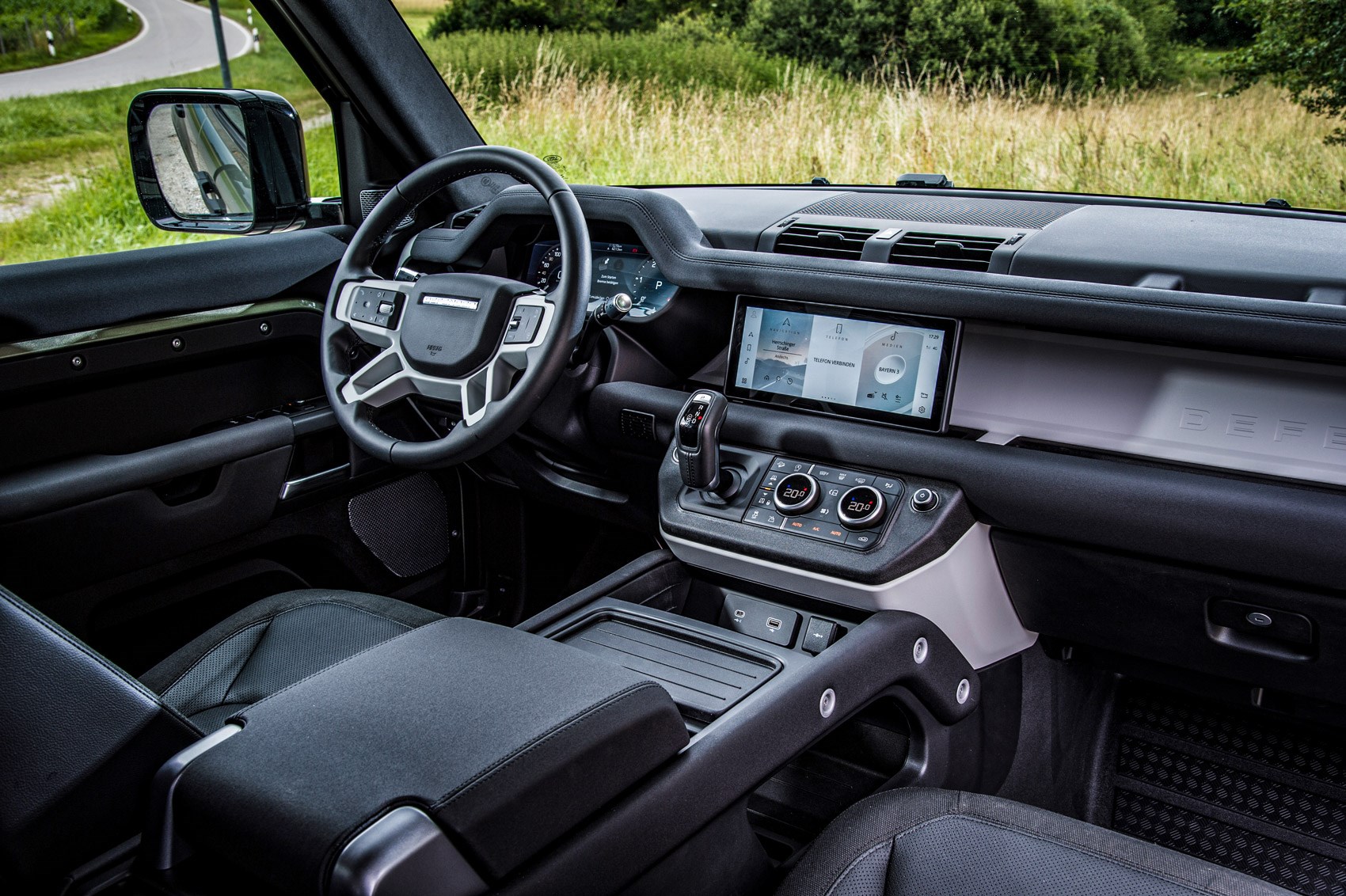 2021 Land Rover Defender 90 Review: Off-Road With Style and Simplicity