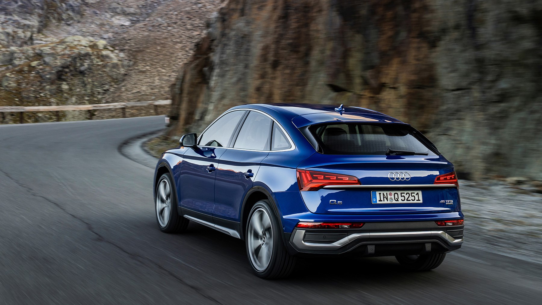 The 2021 Audi Q5 Is Sexier and More Powerful, But Still a Good