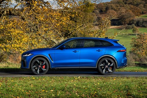 Jaguar F-Pace SVR 2021 side