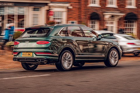 Bentayga side pan