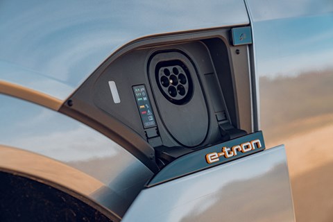 etron sportback socket