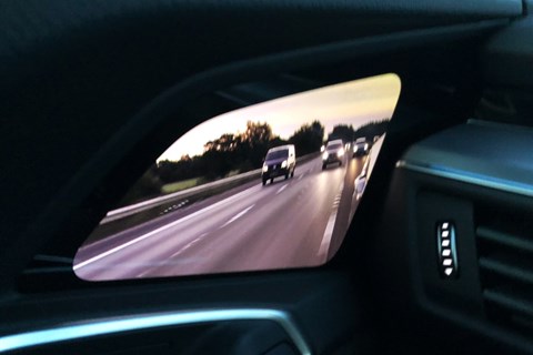 etron virtual mirrors