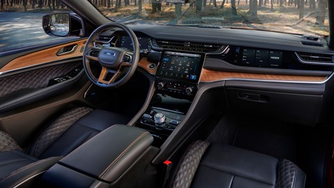 2022 Jeep Grand Cherokee, interior, front, from passenger side