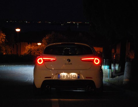 Alfa romeo store giulietta back lights