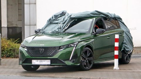 Green 2021 Peugeot 308 spy shot