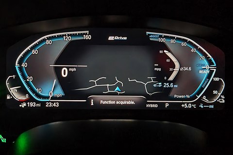 bmw 530e dials